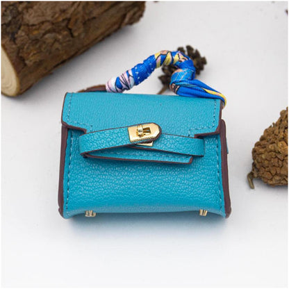 Mini Kelly – Keychain & AirPods Case