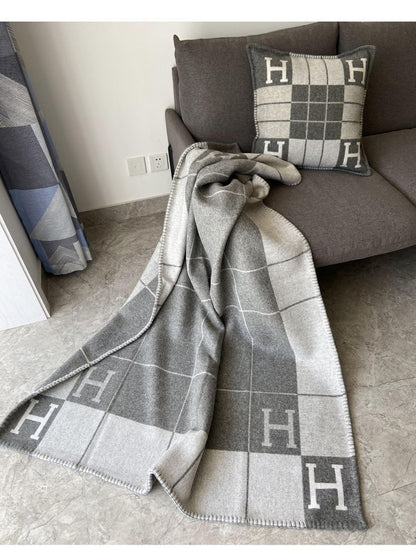 Blanket H